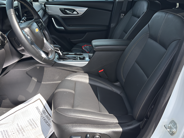 Used 2024 White Chevrolet LT image 12