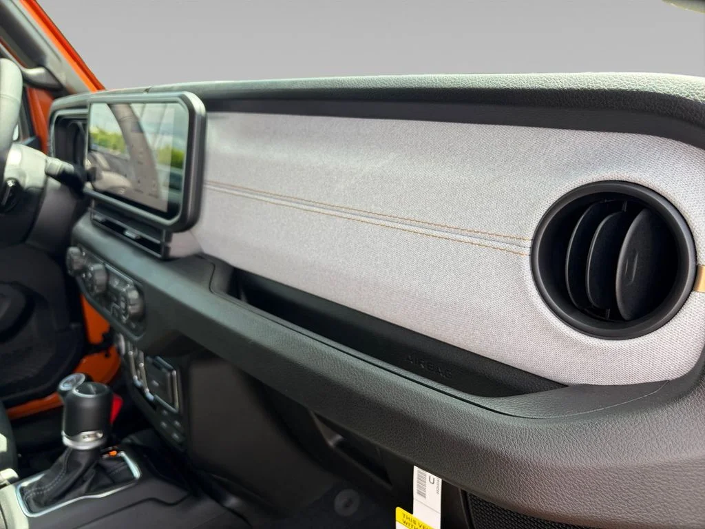 2025 Jeep Gladiator Sport S - Photo 18