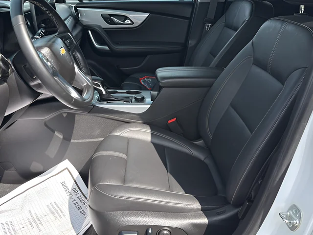 Used 2024 White Chevrolet LT image 12