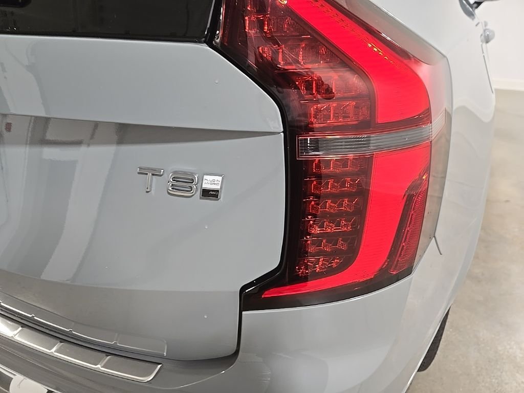 2026 Volvo XC90 Plus - Photo 10