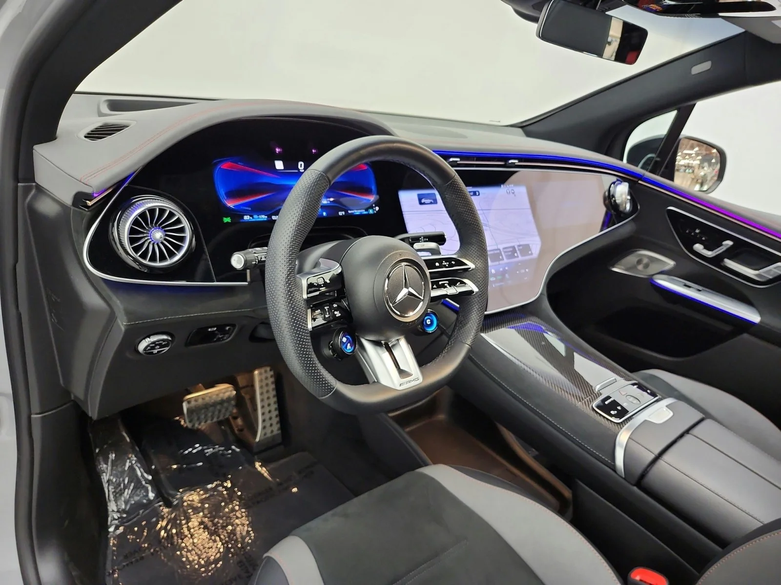 Used 2024 MANUFAKTUR Alpine Grey Mercedes-Benz AMG® EQE 4MATIC+ SUV image 9