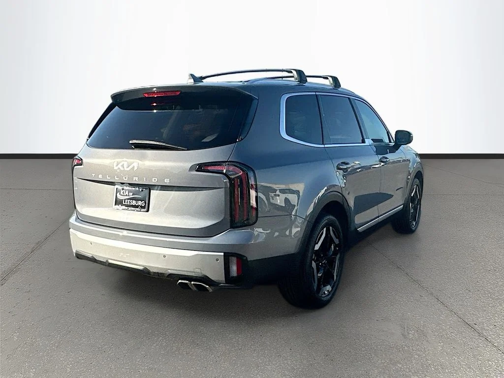 Certified Used 2024 Silver Kia EX image 7