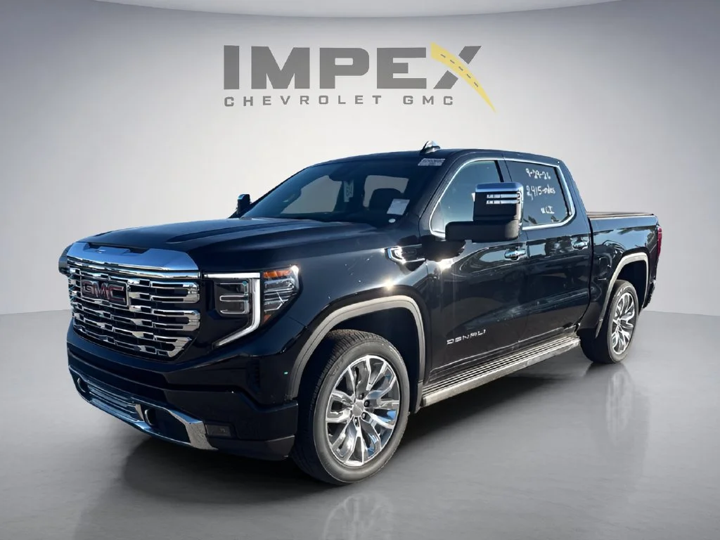 Used 2025 Onyx Black GMC Denali image 1