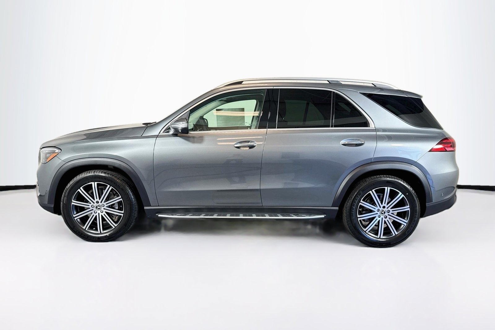 New 2026 Selenite Grey Metallic Mercedes-Benz GLE 350 image 8