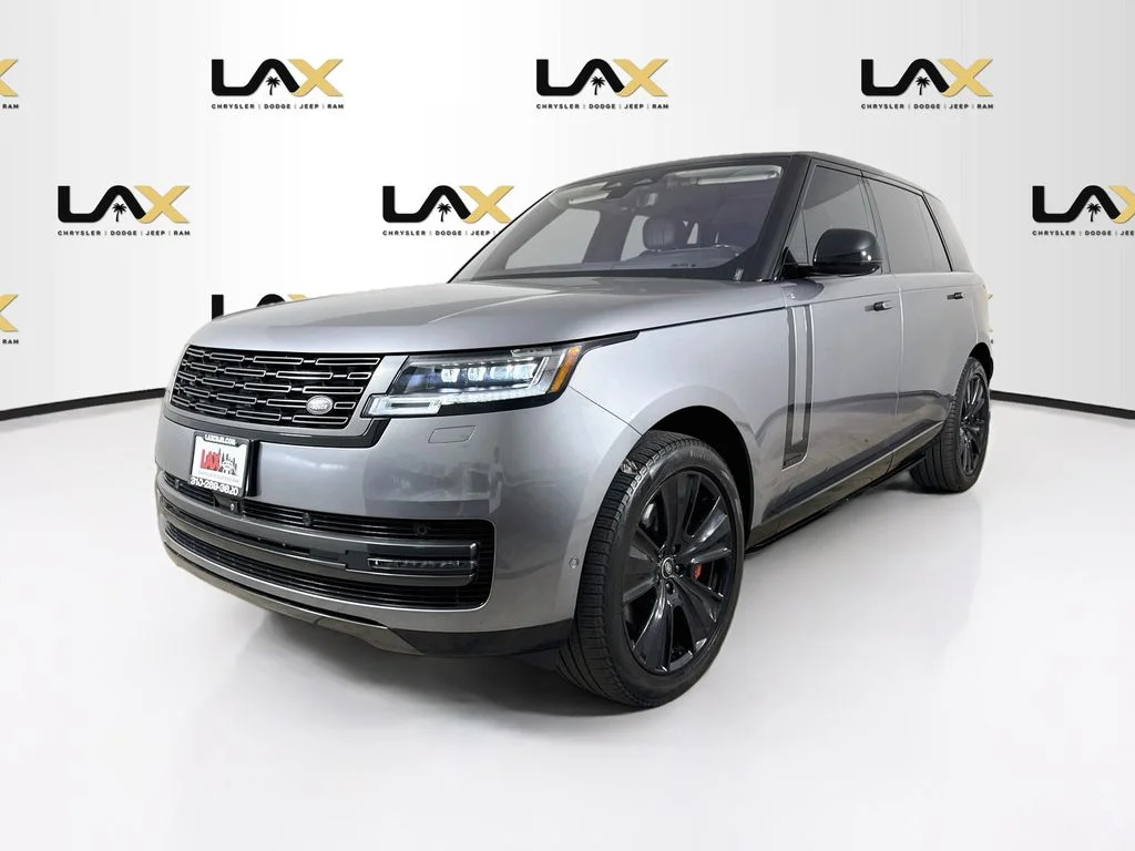 Used 2023 Blue Land Rover Autobiography image 3