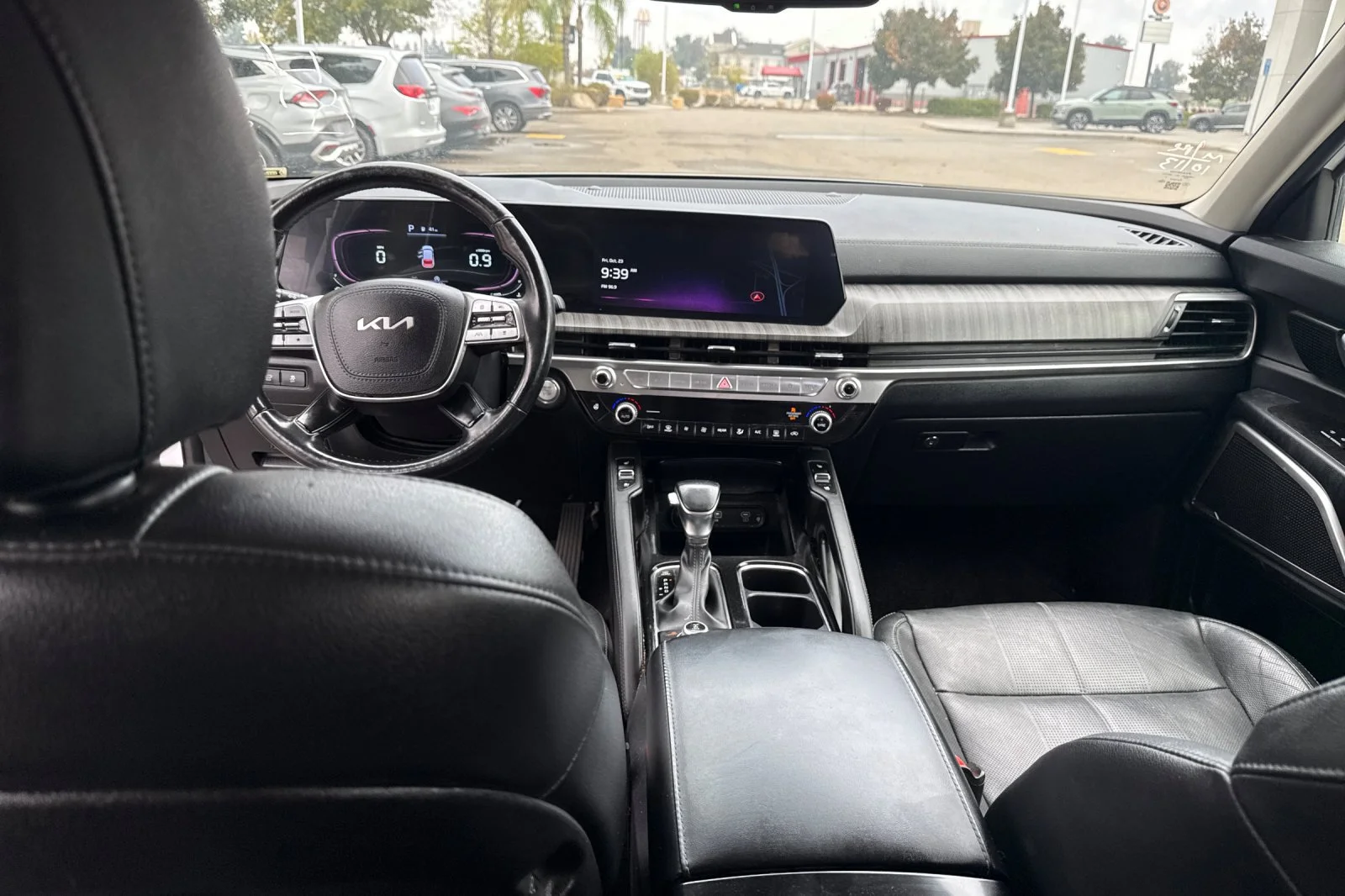 Used 2024 White Kia EX image 10