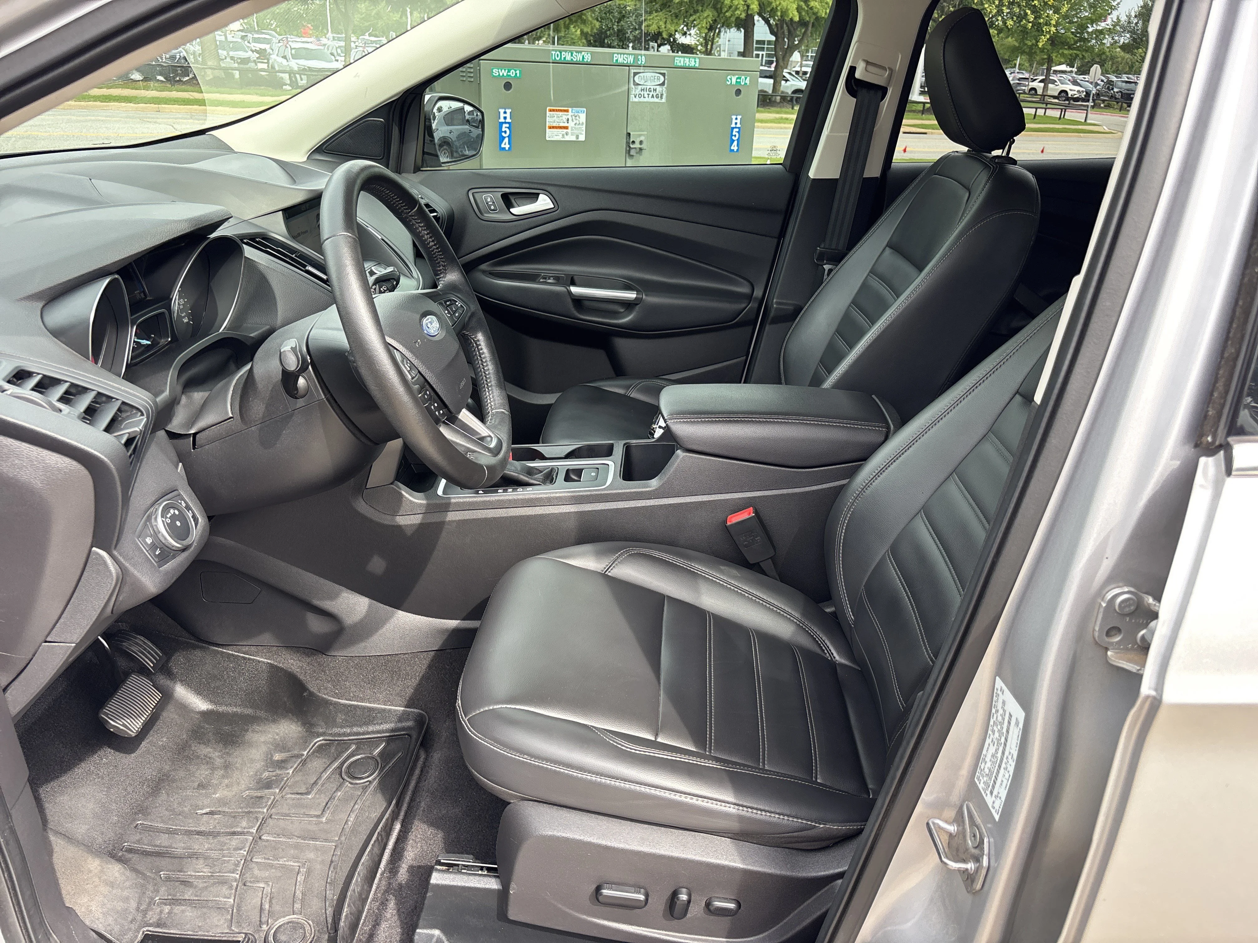 Used 2019 Ingot Silver Metallic Ford SEL image 16