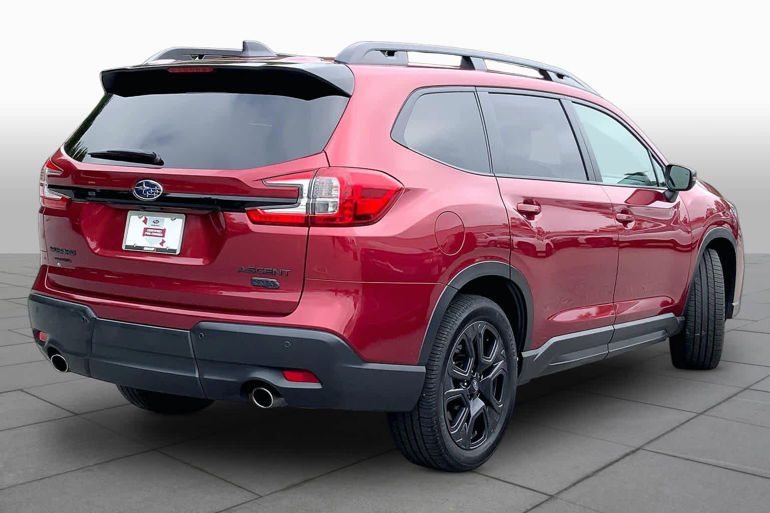 Used 2023 Crimson Red Pearl Subaru Onyx Edition image 12