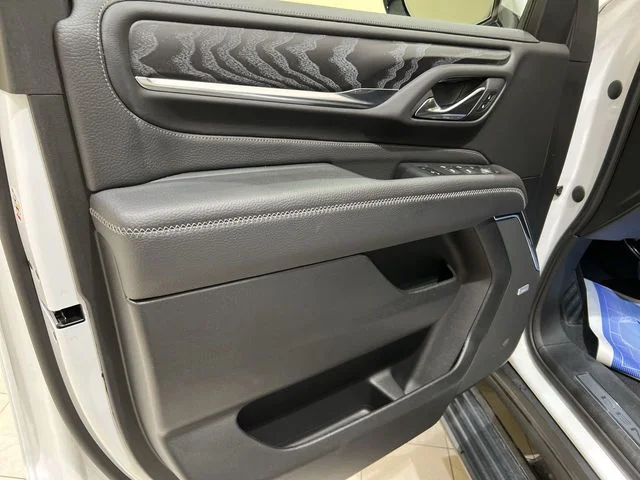 Used 2023 Summit White GMC Denali image 21