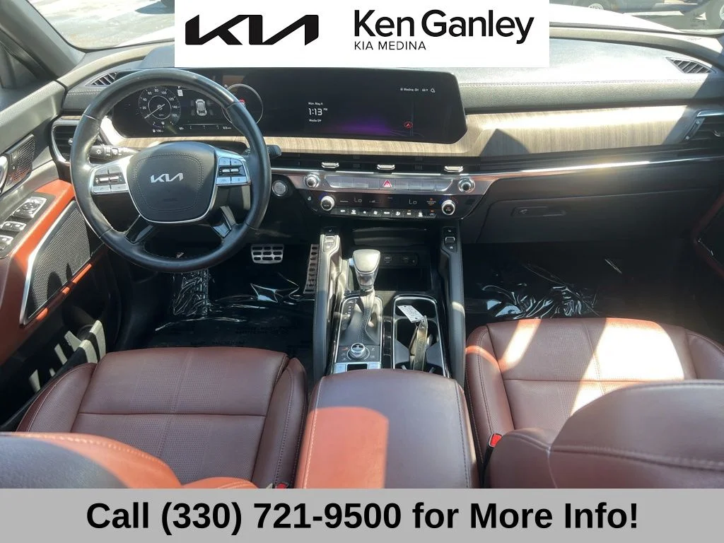 Certified Used 2024 White Kia SX image 44