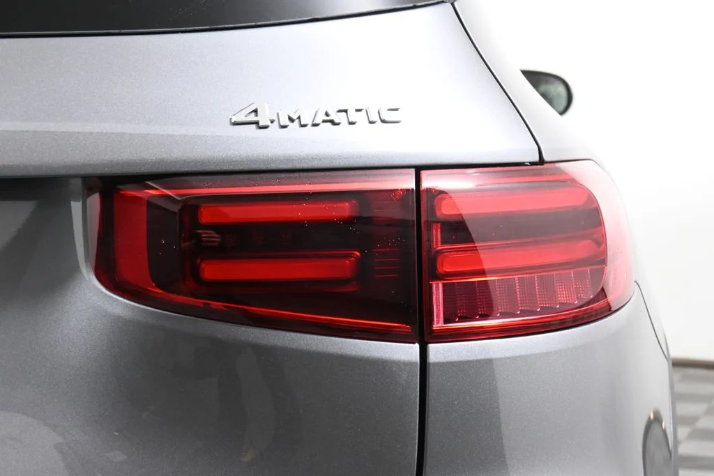 Used 2026 Gray Mercedes-Benz GLB 250 image 18