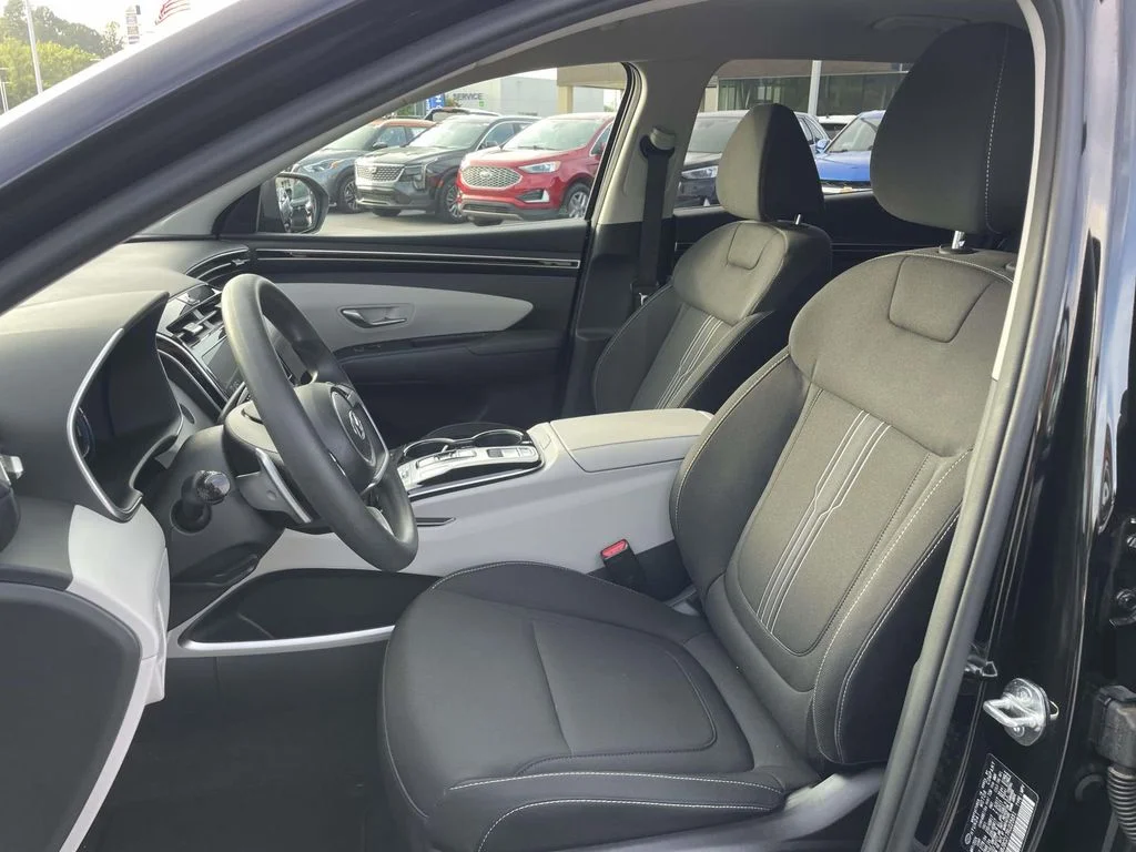Used 2024 Black Pearl Hyundai Blue image 8