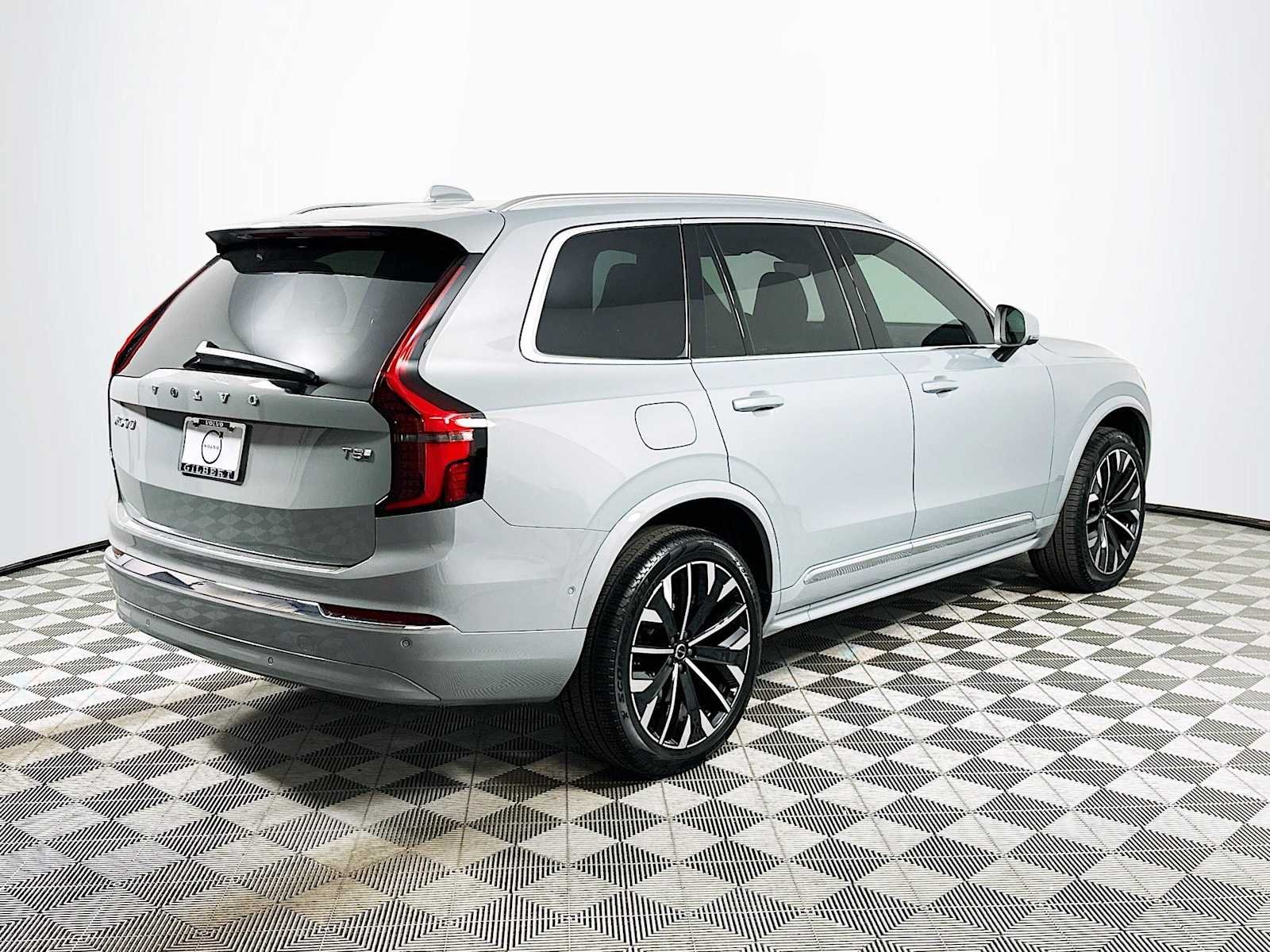 New 2026 Vapour Grey Volvo Plus image 7