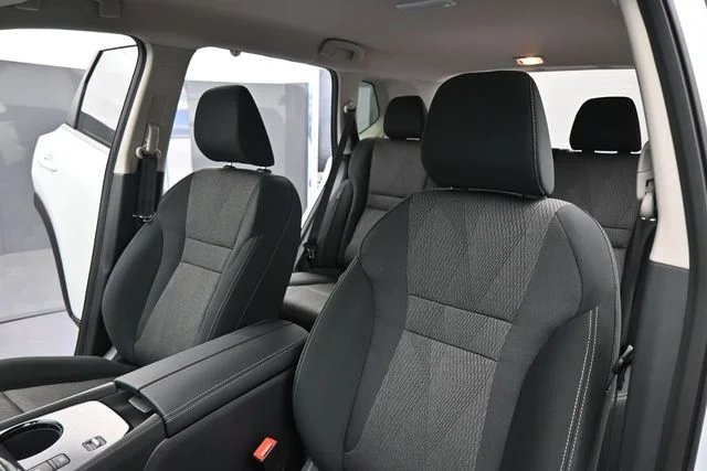 New 2026 Everest White Pearl TriCoat Nissan SV image 29