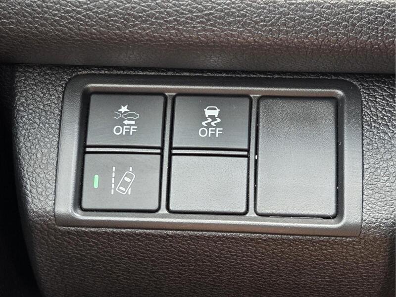 Used 2021 Platinum White Pearl Honda SPORT CVT image 27