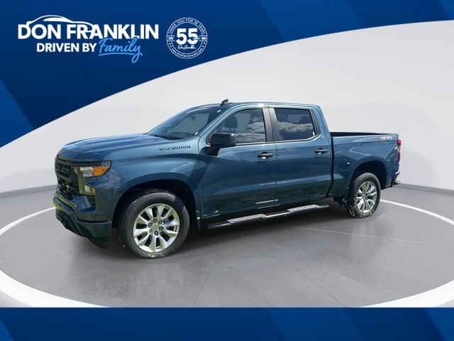 2024 Chevrolet Silverado 1500 Custom 4X4 Crew Cab Short Box's photo