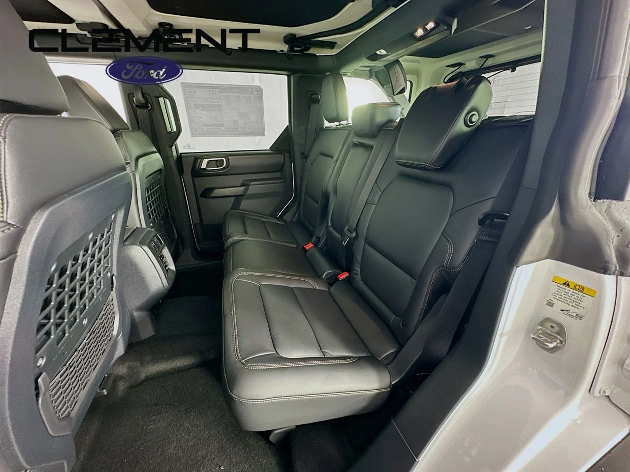 New 2026 Oxford White Ford Badlands® image 30