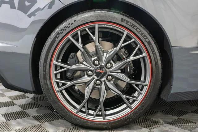 2027 Chevrolet Corvette 2LT - Photo 14