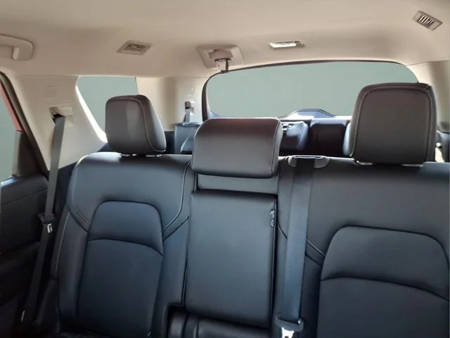 2024 Nissan Pathfinder SL - Photo 18