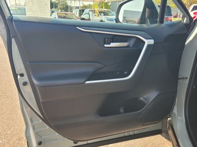 Used 2021 Gray Toyota XLE image 18
