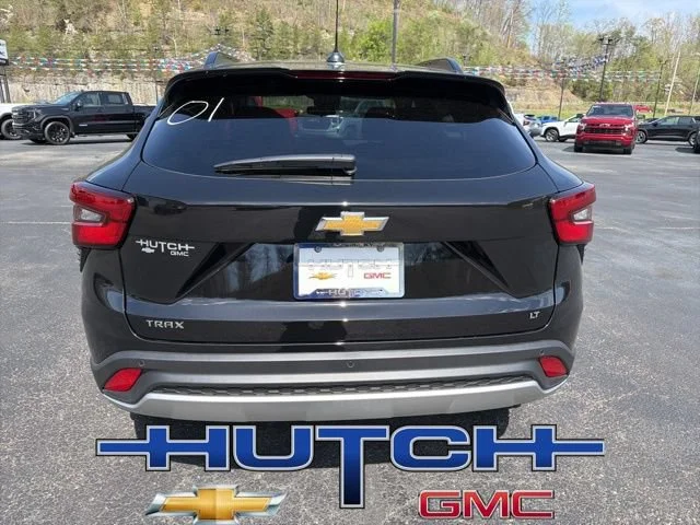 New 2026 Mosaic Black Metallic Chevrolet LT image 5