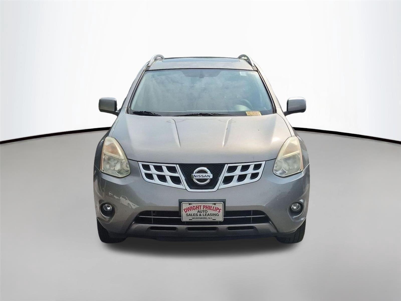 Used 2012 Platinum Graphite Nissan SL image 7