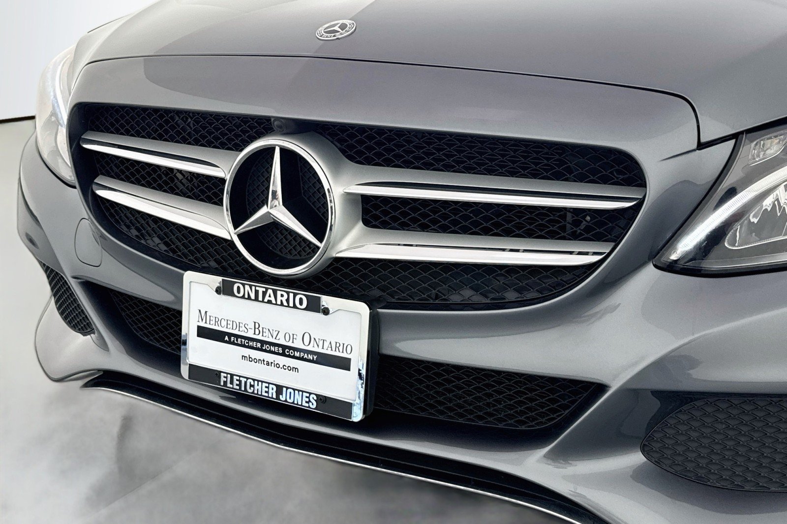 Used 2018 Selenite Grey Metallic Mercedes-Benz C 300 image 13