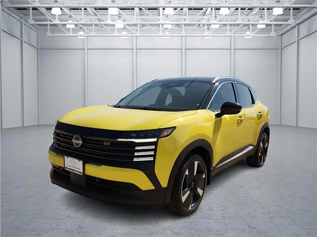 Used 2025 Yuzu Yellow Metallic Super Black Nissan SR All-Wheel Drive image 1