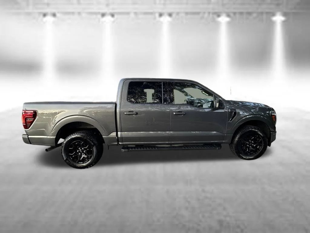 Certified Used 2026 Gray Metallic Ford Lariat image 3