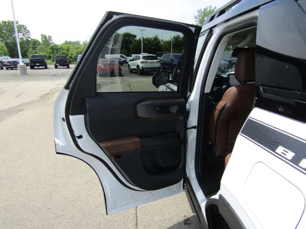 New 2026 Oxford White Ford Outer Banks® image 40
