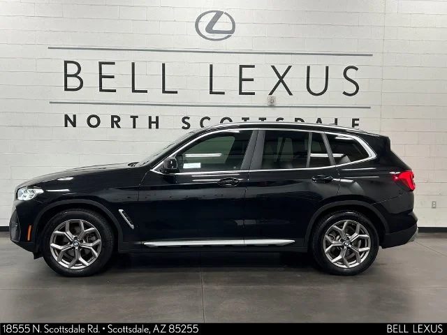 Used 2023 Black BMW xDrive30i image 5