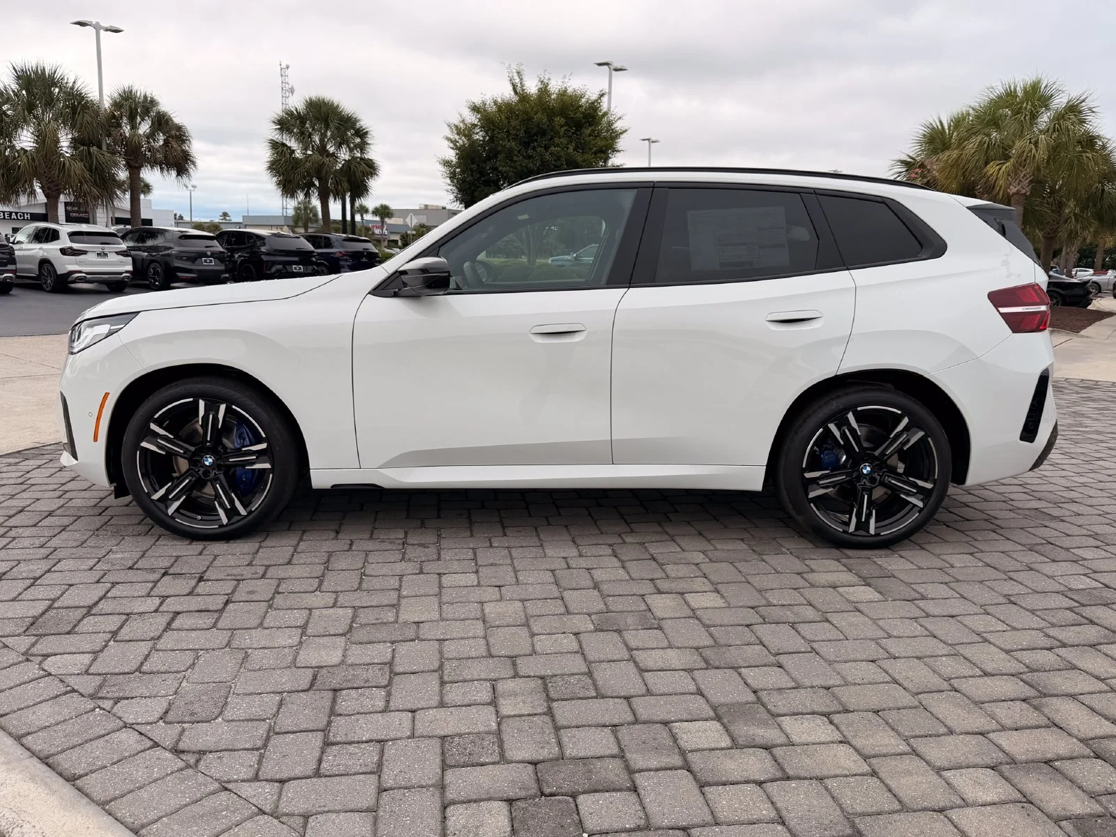New 2026 Alpine White BMW M50 xDrive image 12