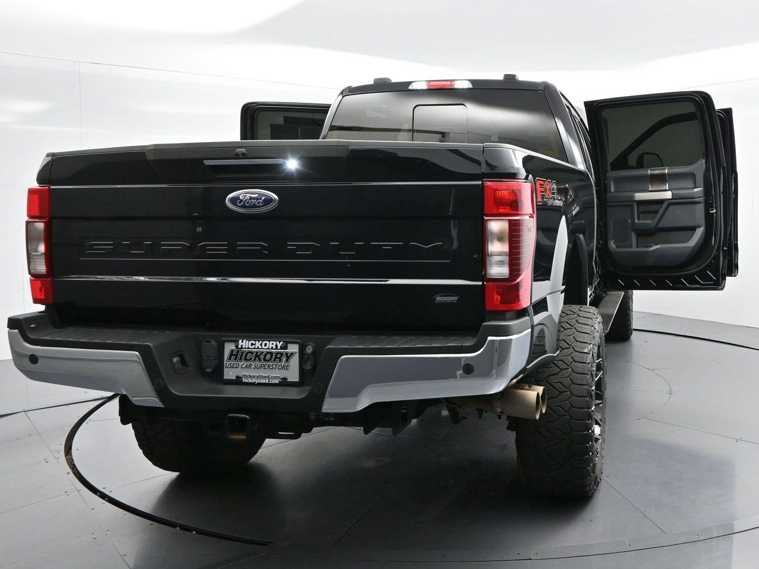 Used 2022 Agate Black Ford Lariat image 50