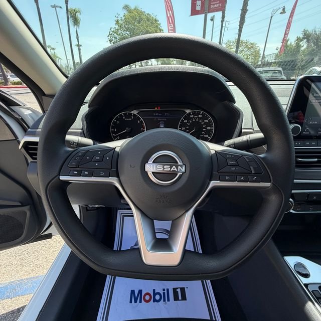 New 2026 Pearl White TriCoat Nissan SV image 15