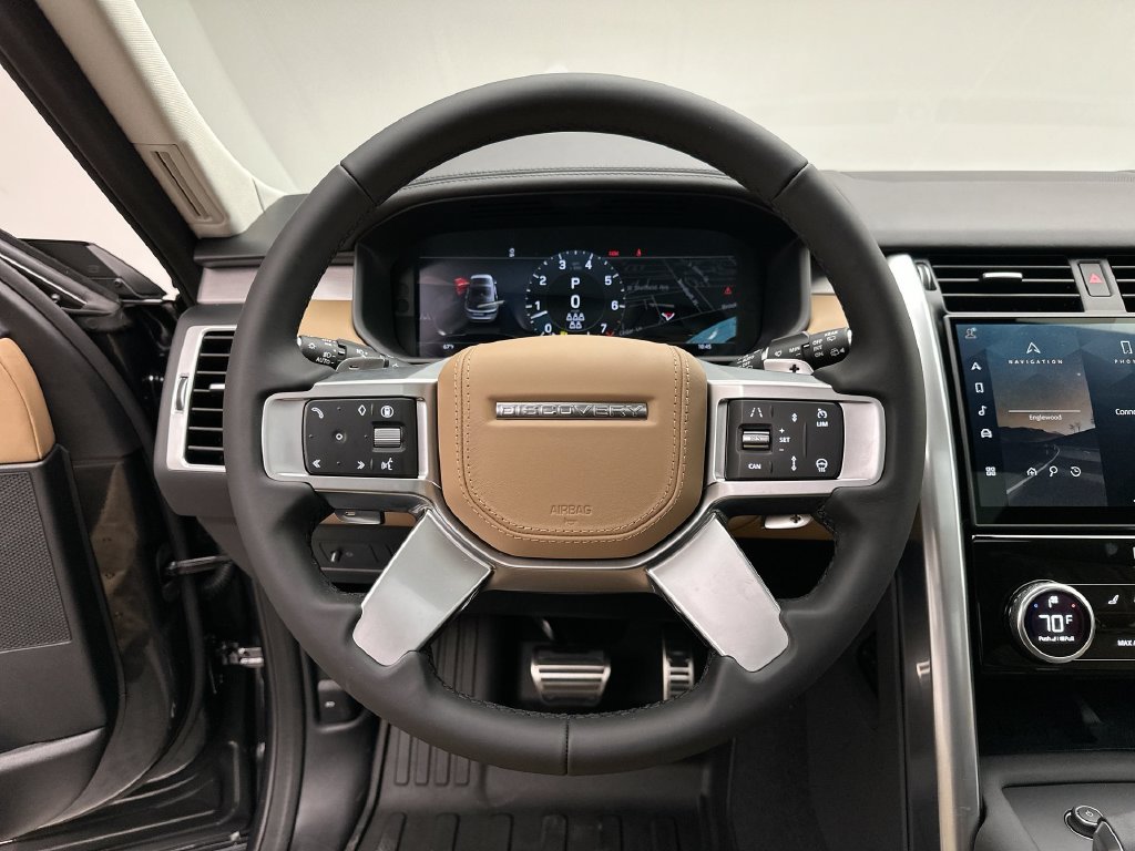 New 2026 Carpathian Gray Premium Metallic Land Rover Gemini Edition image 15