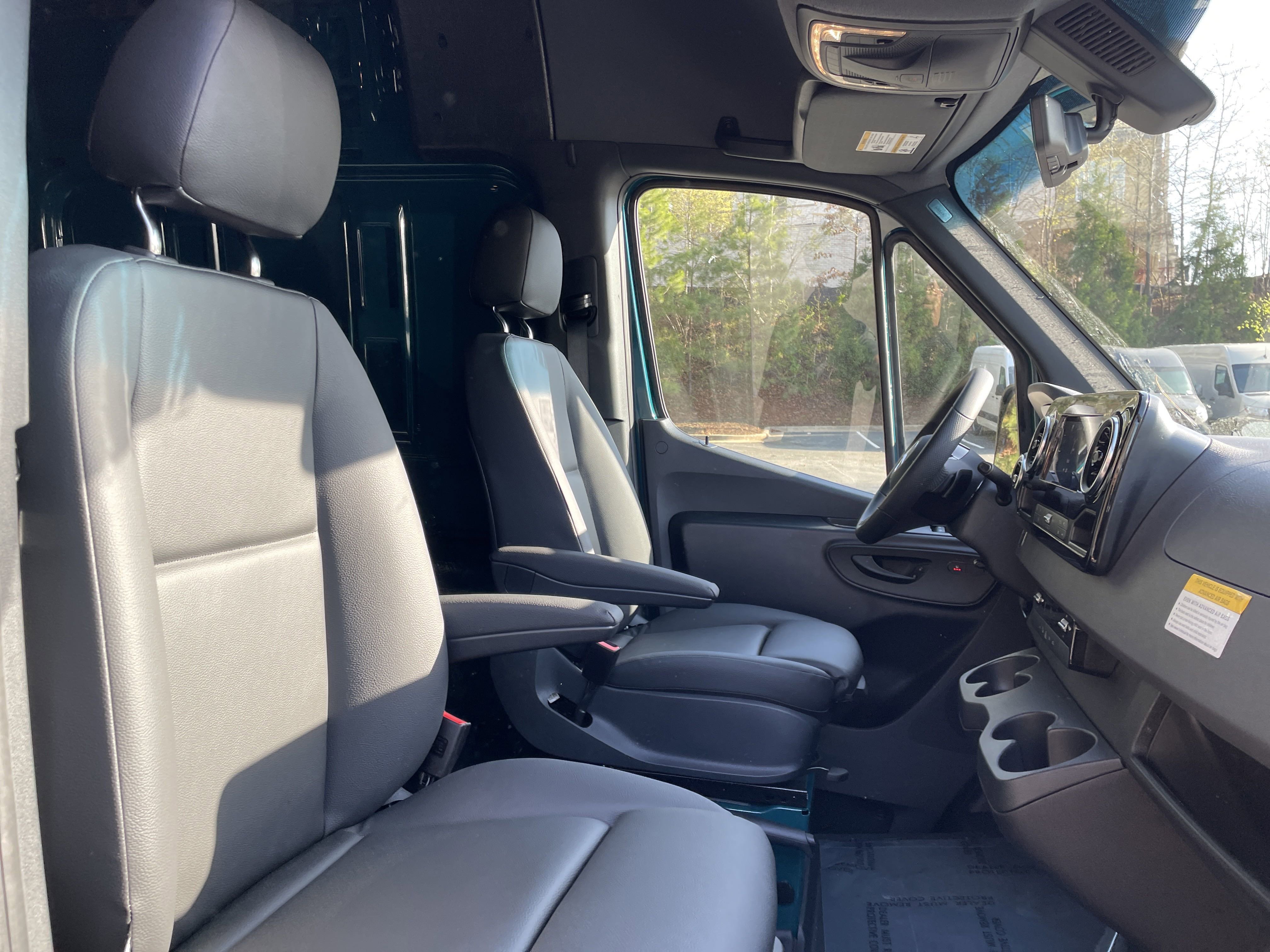 2025 Mercedes-Benz Sprinter Cargo Van Base - Photo 41