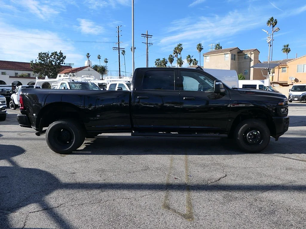 New 2026 Diamond Black Crystal Pearl Coat RAM Tradesman Crew Cab 4x4 8