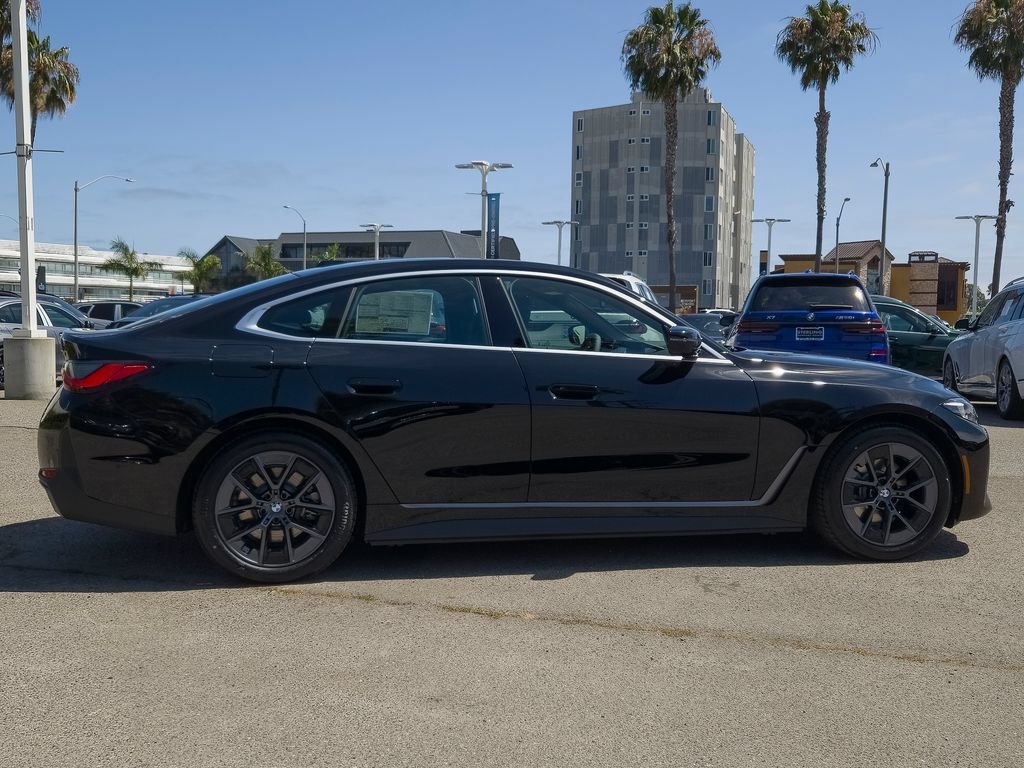New 2026 Jet Black BMW eDrive40 image 4