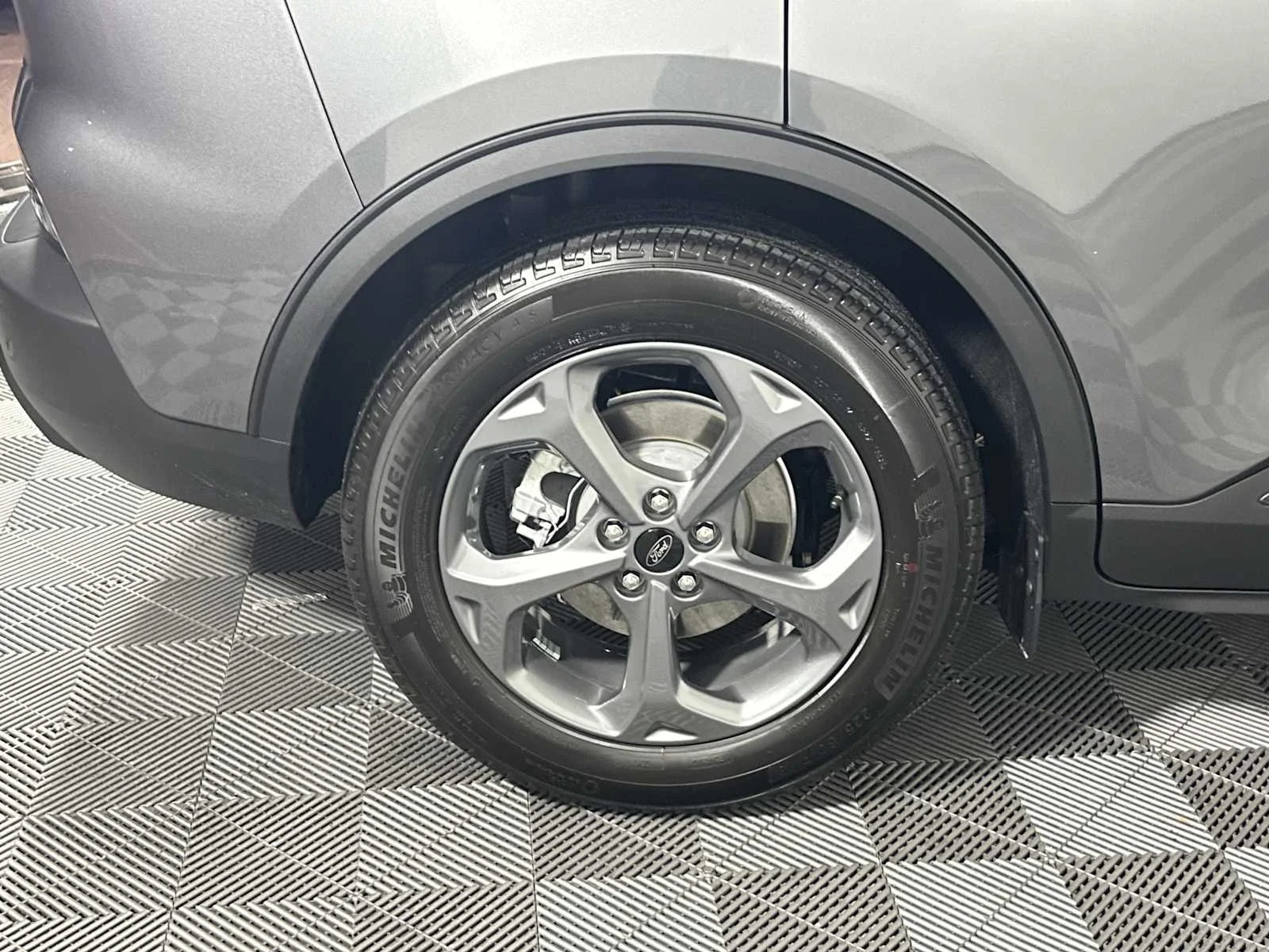 New 2026 Carbonized Gray Ford ST-Line image 18