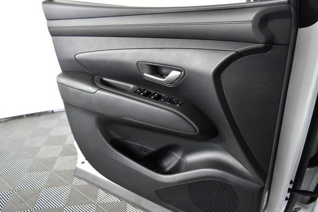 New 2026 White Hyundai SEL Premium AWD image 73