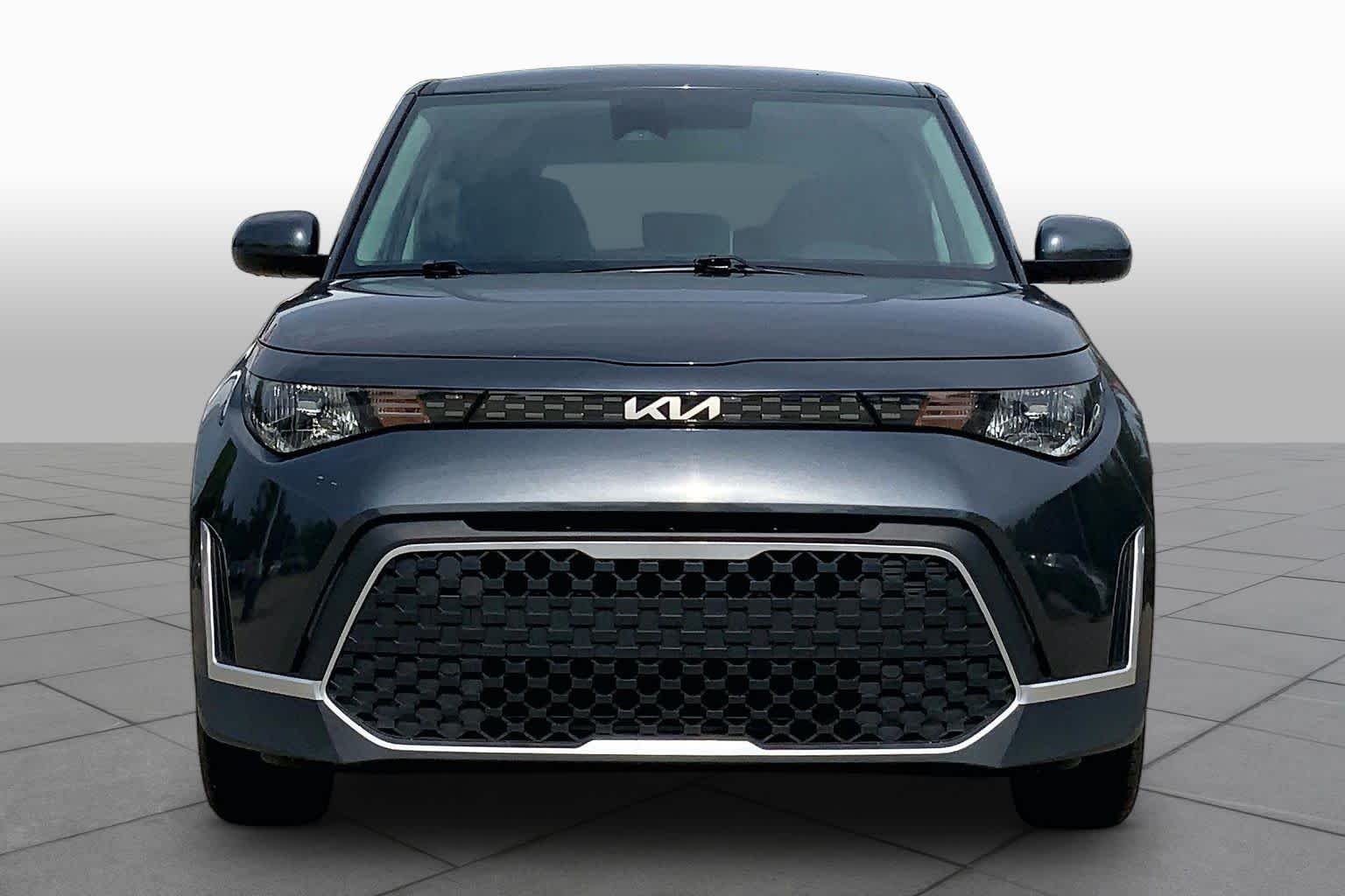Pre-Owned 2024 Kia Soul LX