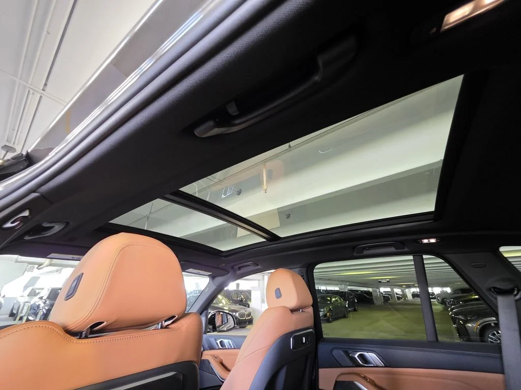 New 2026 Green BMW sDrive40i image 9