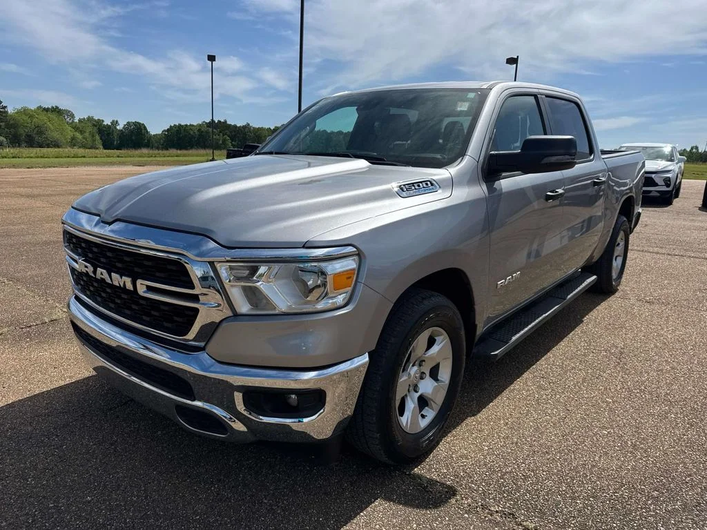 Used 2024 Silver Ram Big Horn/Lone Star image 5