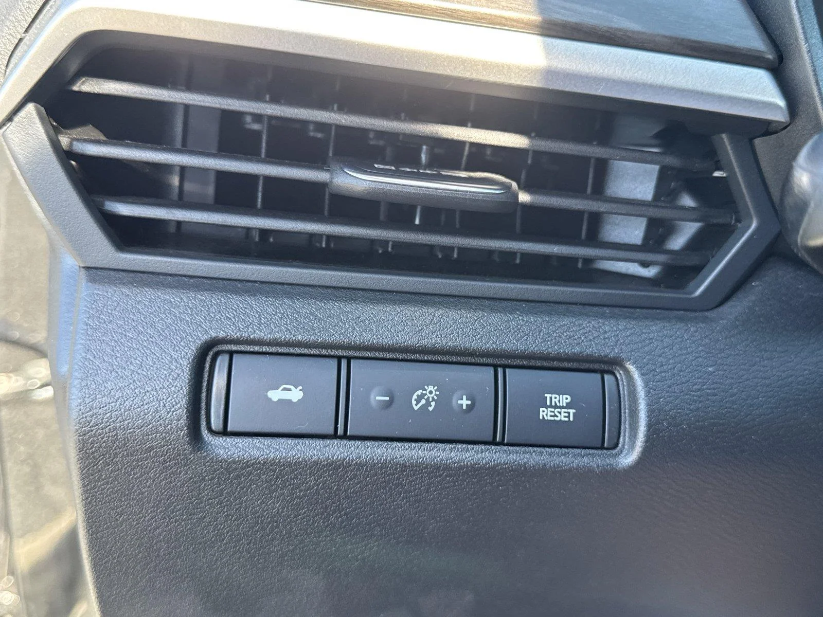 Used 2025 Super Black Nissan SV image 19