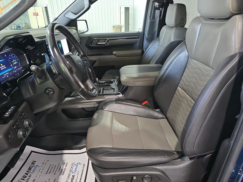 Used 2023 Blue Chevrolet ZR2 image 13