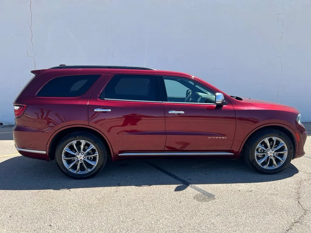 Used 2022  Dodge Citadel image 10