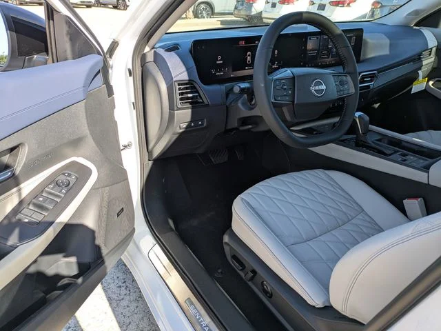 New 2026 Aspen White TriCoat Nissan SL image 18