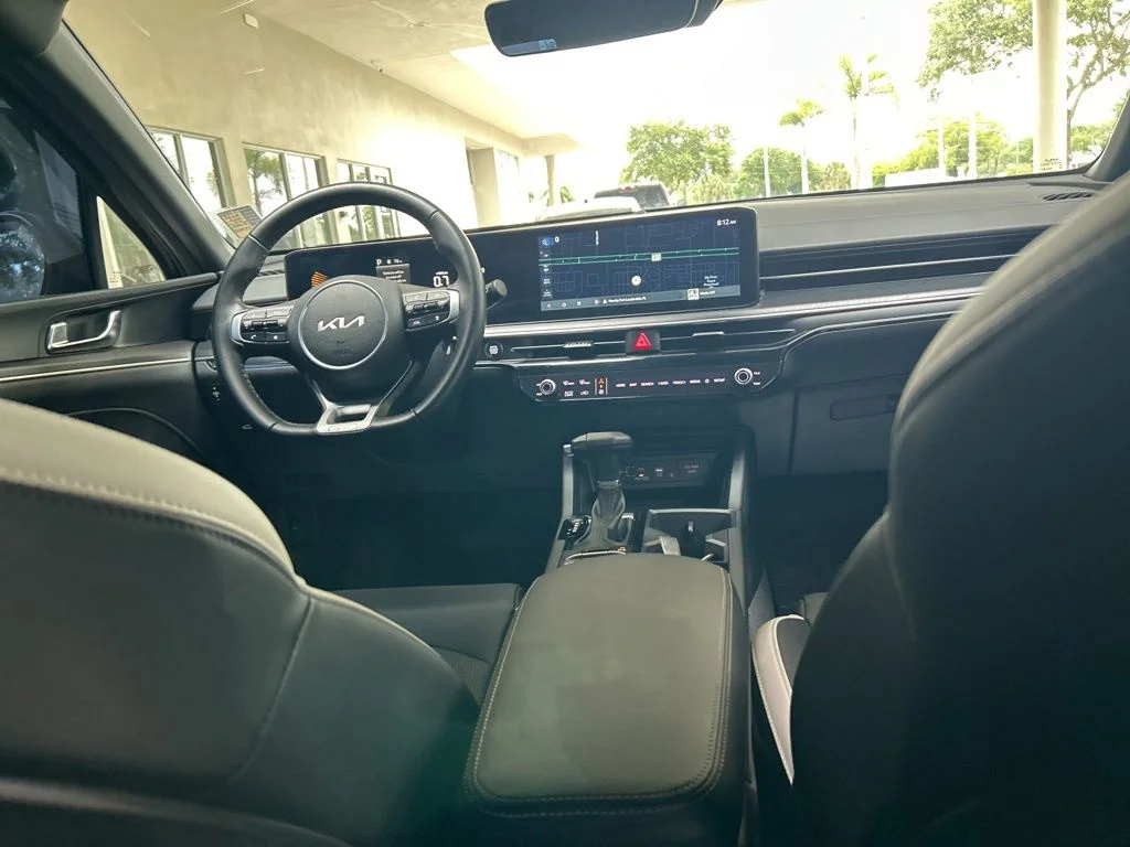 Used 2025 Black Kia GT-Line image 32