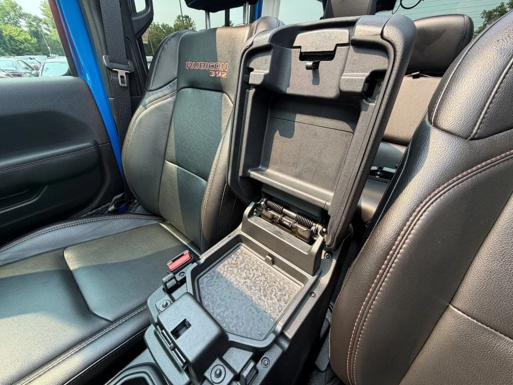 Used 2021 Hydro Blue Pearlcoat Jeep Rubicon 392 Unlimited 4x4 w/ Sky One-Touch Power Top image 18