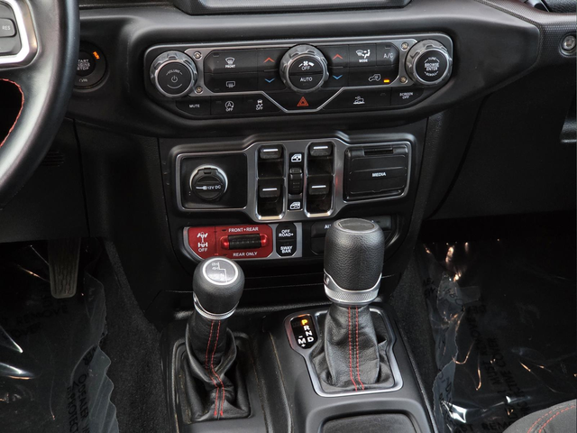 Used 2021 Black Jeep Rubicon image 11